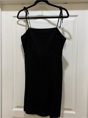 Old Navy black fit and flare tie strap dress size large #2
